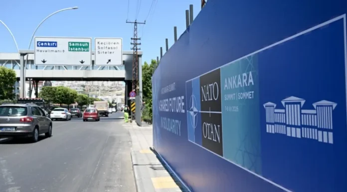 AKP iktidarı halkın onurunu beş paralık hale getiriyor: NATO’cular görmesin diye gecekonduların önü bariyerlerle kapatılıyor