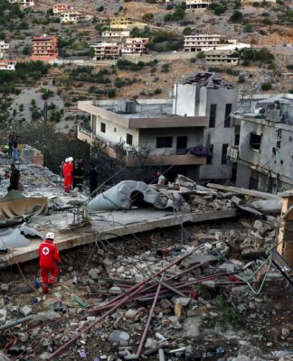 İsrail ateşkese rağmen, Lübnan’a hava saldırısı düzenledi