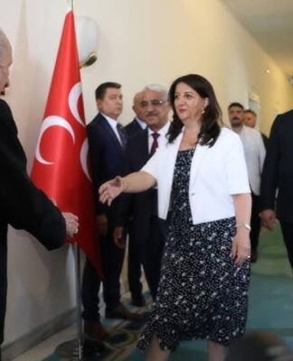 Bahçeli ile görüşen DEM Parti, görüşmeye ilişkin detay vermeyeceklerini belirtti