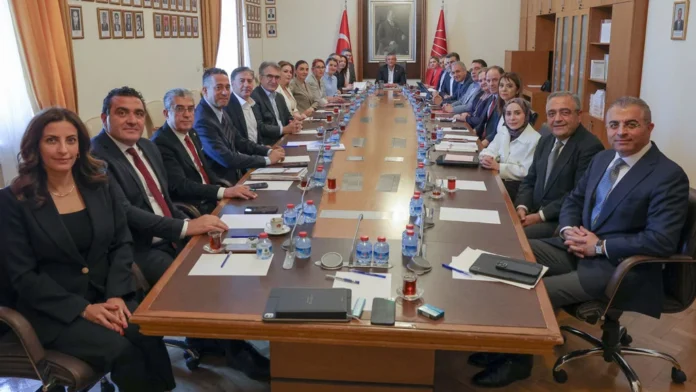 yeni-parti-icin-tarih-netlesiyor-lozan-detayi.jpg