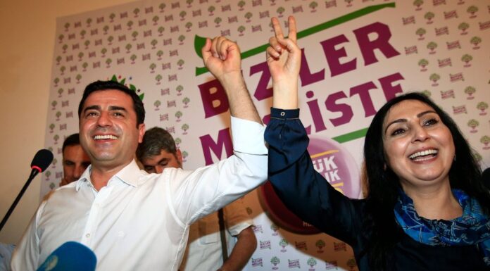 DEM Parti Eş Genel Başkan Yardımcısı Tayip Temel: “700-800 kişi hariç herkes çıkıyor cezaevinden”