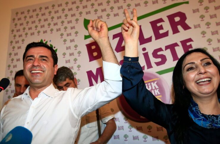 DEM Parti Eş Genel Başkan Yardımcısı Tayip Temel: “700-800 kişi hariç herkes çıkıyor cezaevinden”