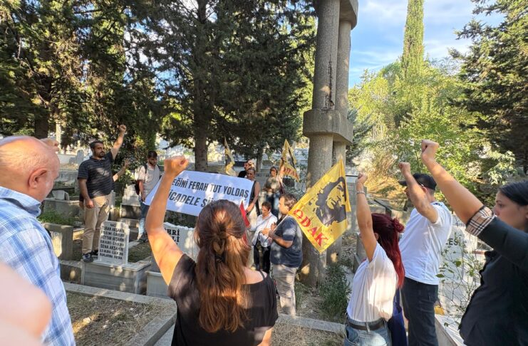 Mihri Belli ölümünün 15. yılında bir kez daha mezarı başında anıldı
