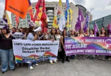 Dün, LGBTİ+ operasyonlarını protesto ettiği için gözaltına alınan 106 kişinin gözaltı süresi uzatıldı