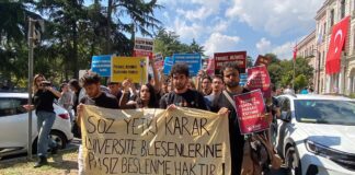 İstanbul Üniversitesi öğrencilerinden yemekhane zammı protestosu