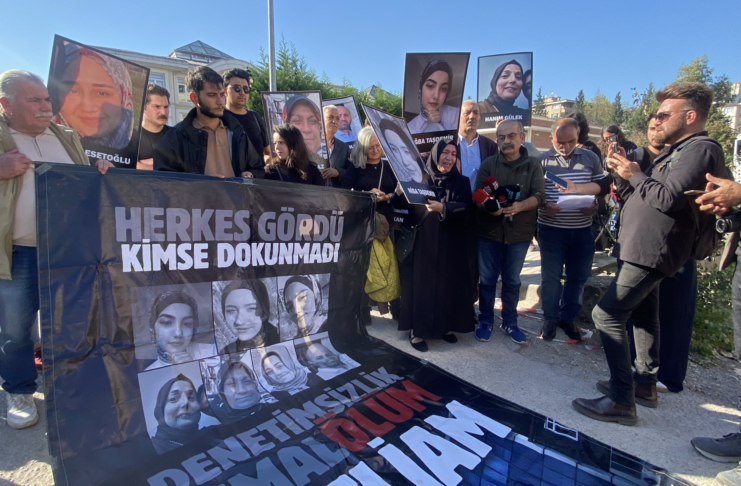 Dilovası aileleri adalet için Kocaeli Valiliği önündeydi